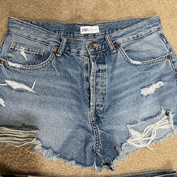 Zara Pants - Zara Women’s Denim Cut Off Shorts